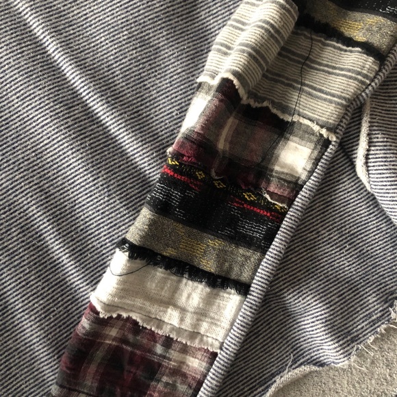 Free People sweatshirt - Picture 2 of 4